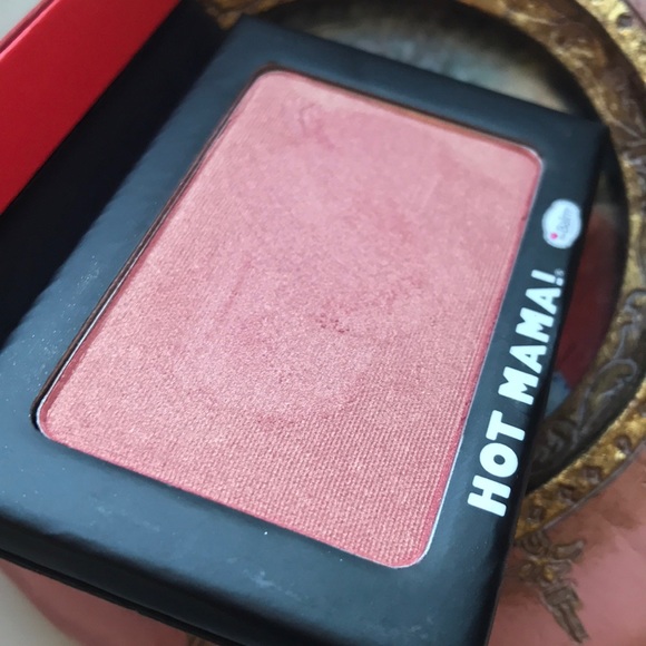 The Balm  blush HOT MAMA! - Picture 4 of 5
